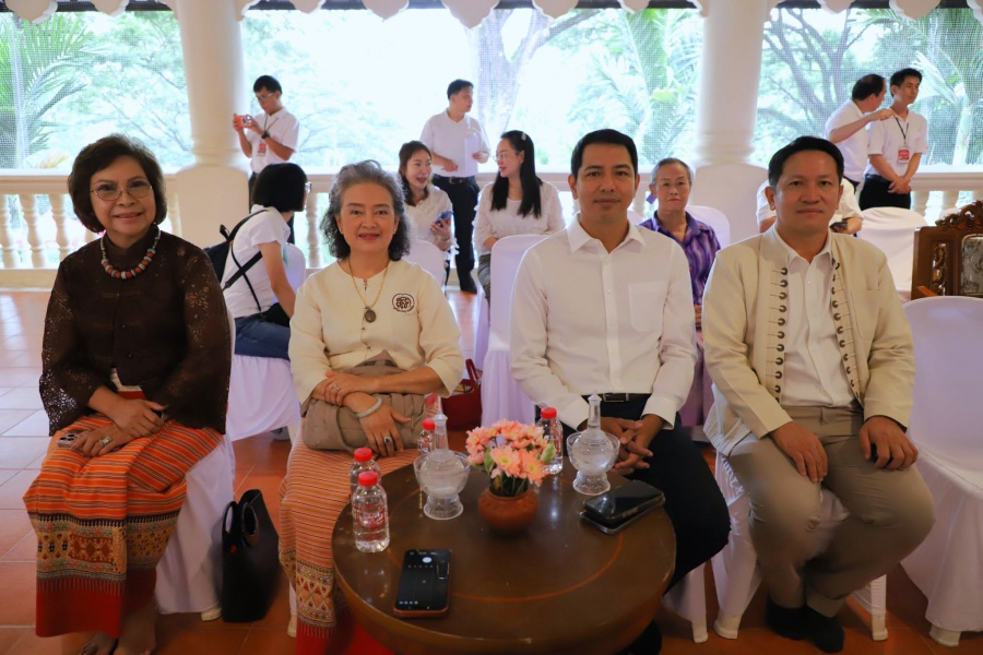 รูปภาพประกอบ
