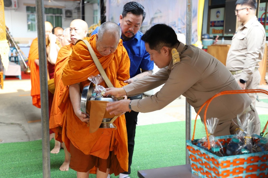 รูปภาพประกอบ